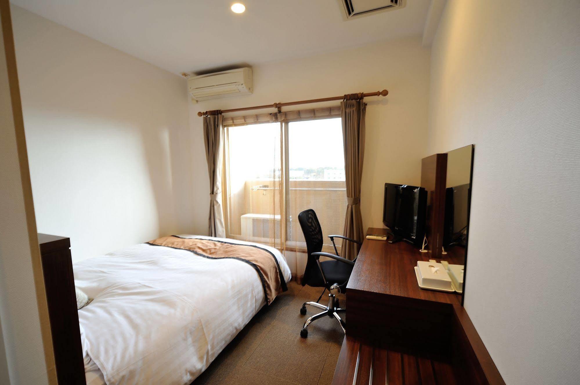 Business Inn Umesaki - Vacation Stay 63382V Nagasu Exterior photo